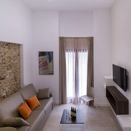 Maier Apartment