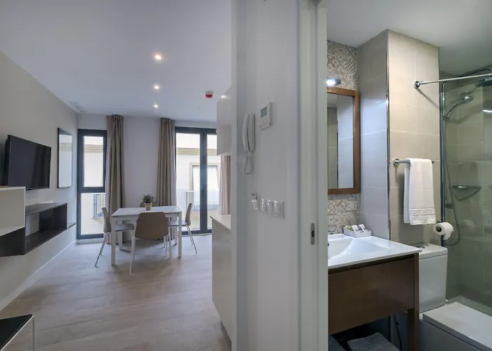 迈尔公寓 * 加的斯